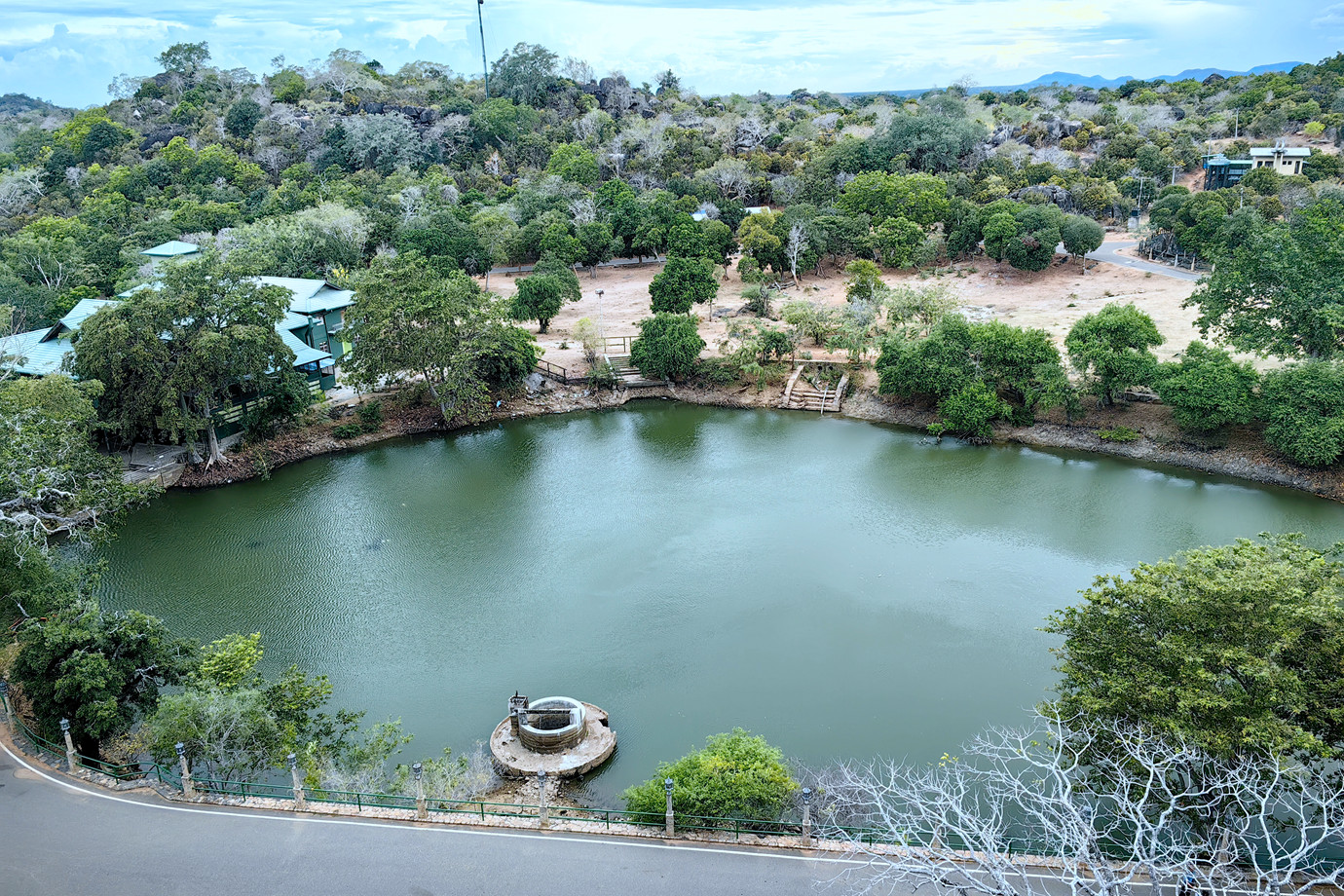 斯里蘭卡-冥想岩寺 Sithulpawwa rock temple